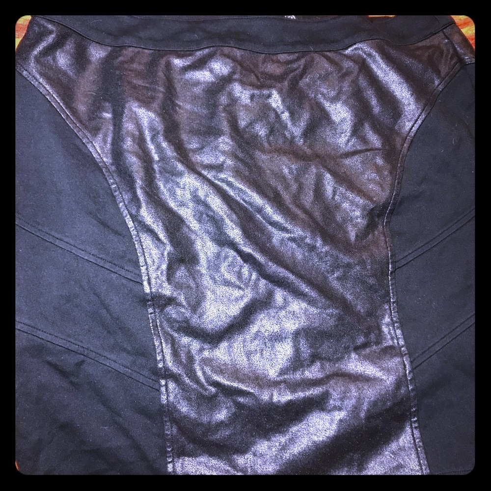 Black 2 tone LB skirt slit and zipper on back